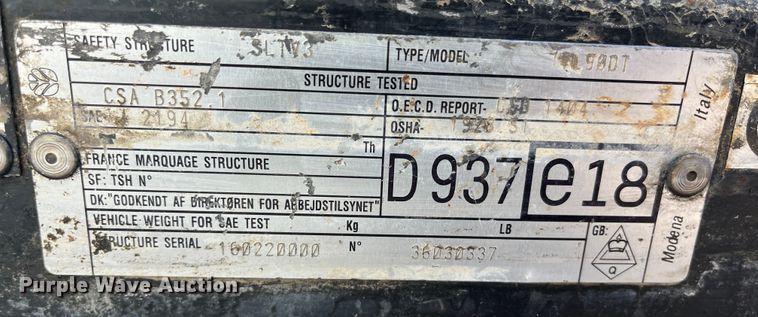 image for item LP9810 2003 New Holland TL90  MFWD tractor