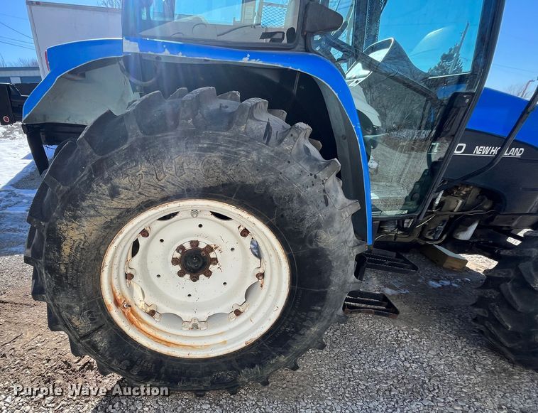image for item LP9810 2003 New Holland TL90  MFWD tractor