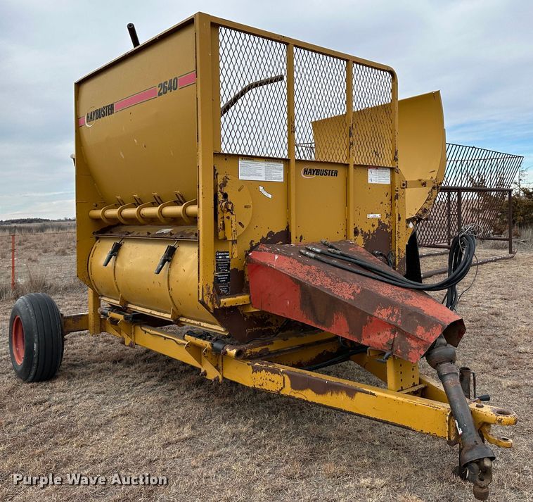 image for item LT9303 HayBuster 2640  bale processor