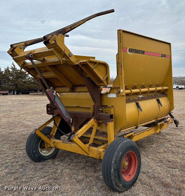 image for item LT9303 HayBuster 2640  bale processor