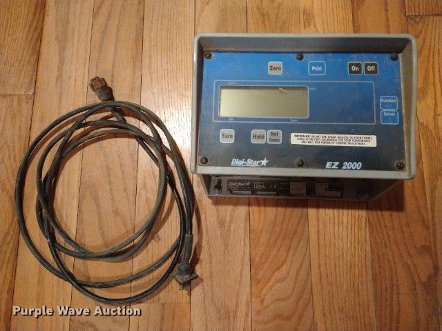 image for item LT9303 HayBuster 2640  bale processor