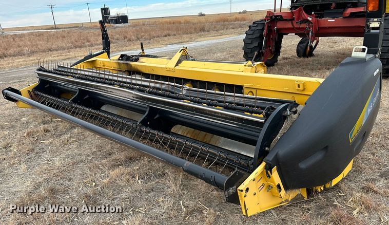 image for item LT9304 New Holland Haybine 16HS  double sickle head