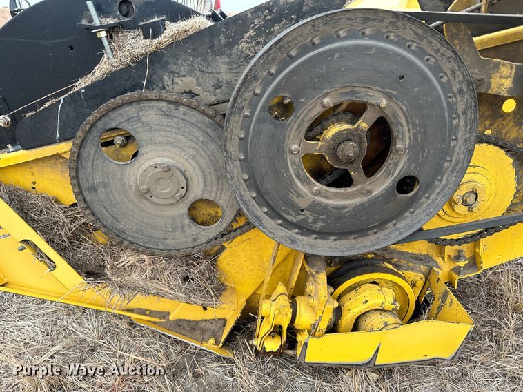 image for item LT9304 New Holland Haybine 16HS  double sickle head