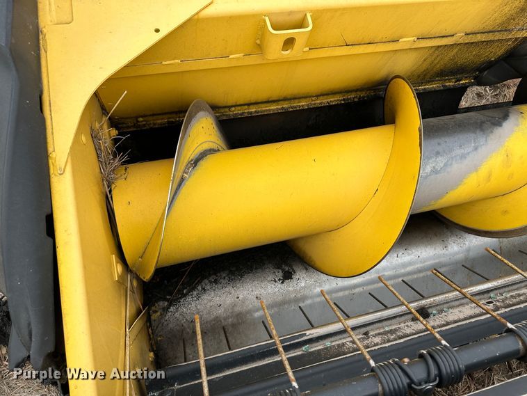 image for item LT9304 New Holland Haybine 16HS  double sickle head