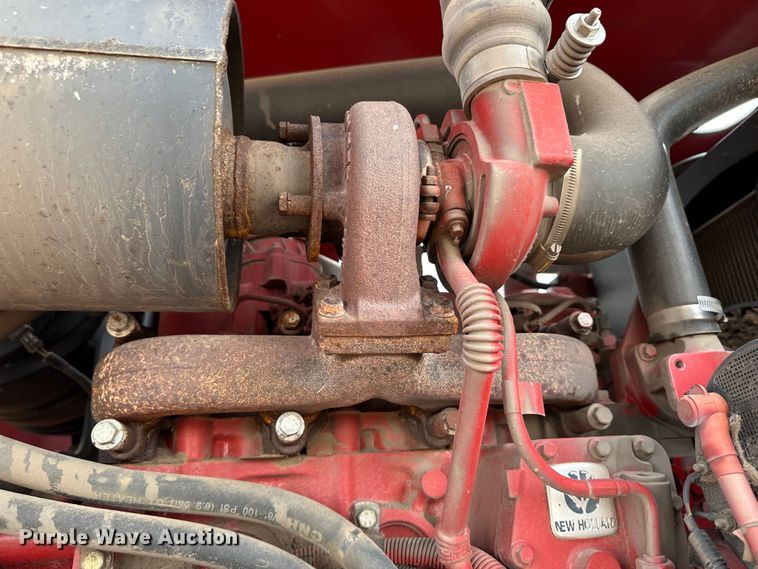 image for item LT9305 2011 New Holland H8040  swather / windrower