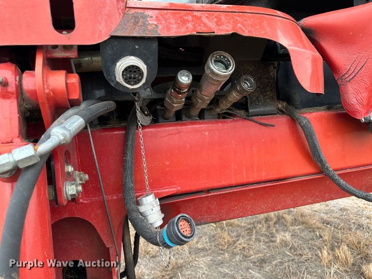 image for item LT9305 2011 New Holland H8040  swather / windrower