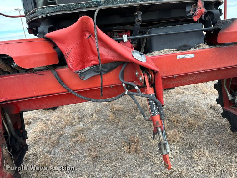 image for item LT9305 2011 New Holland H8040  swather / windrower