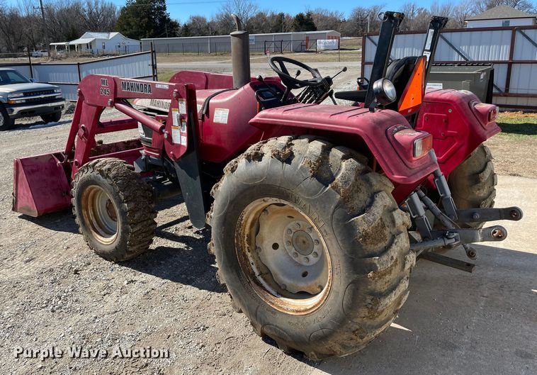 image for item MI9776 Mahindra 4530  MFWD tractor