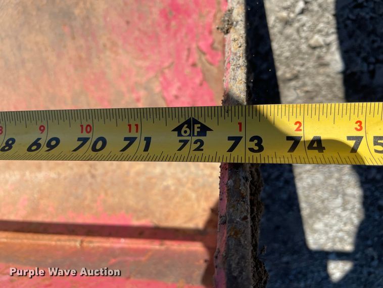 image for item MI9776 Mahindra 4530  MFWD tractor