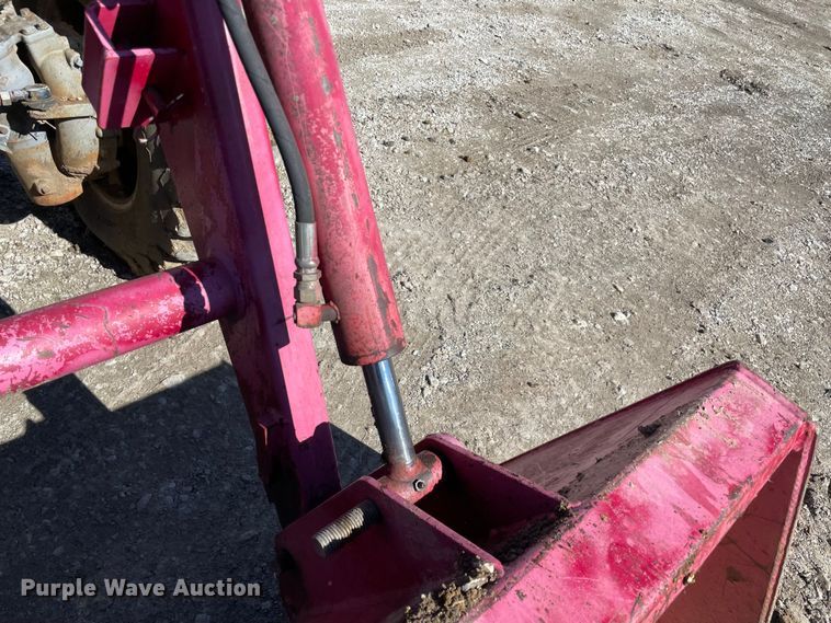 image for item MI9776 Mahindra 4530  MFWD tractor