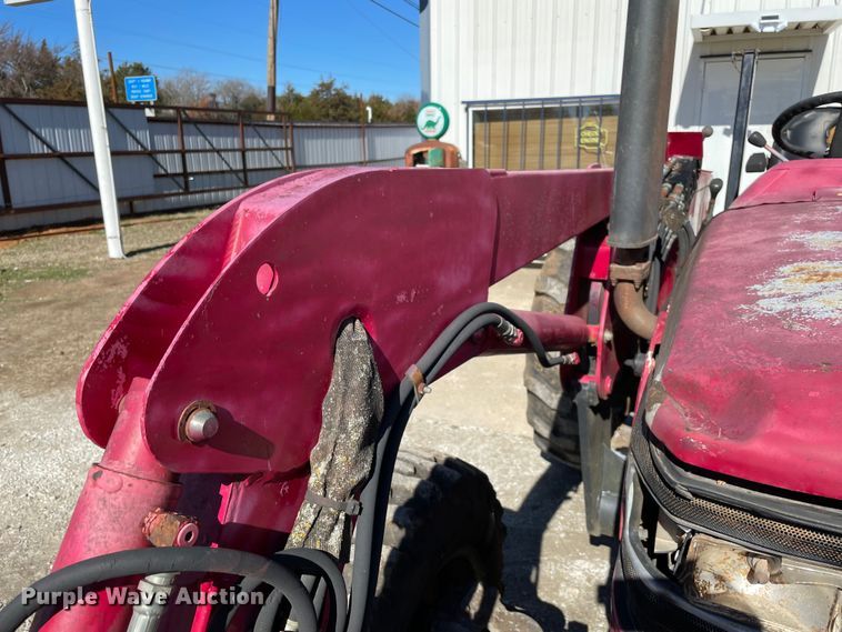 image for item MI9776 Mahindra 4530  MFWD tractor