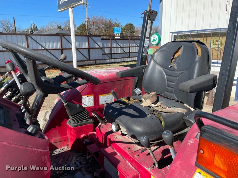 image for item MI9776 Mahindra 4530  MFWD tractor