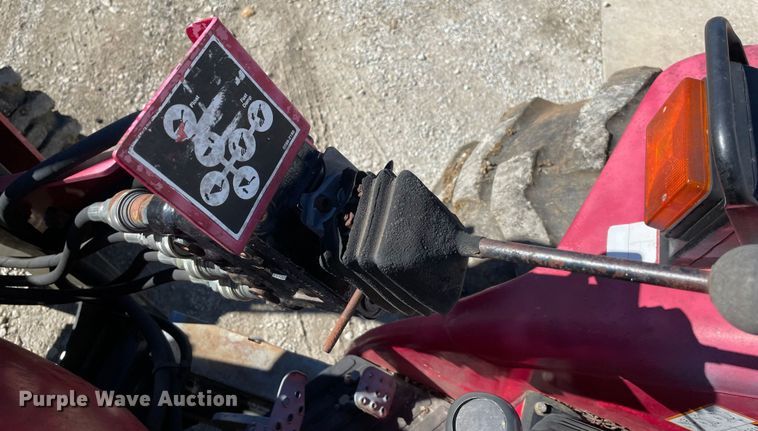 image for item MI9776 Mahindra 4530  MFWD tractor