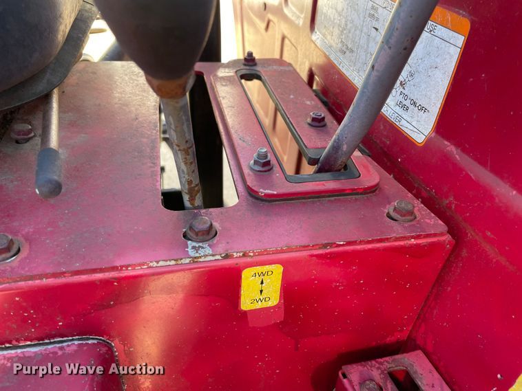 image for item MI9776 Mahindra 4530  MFWD tractor