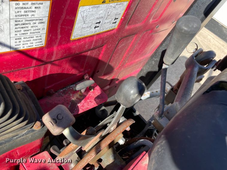 image for item MI9776 Mahindra 4530  MFWD tractor