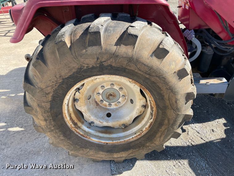 image for item MI9776 Mahindra 4530  MFWD tractor