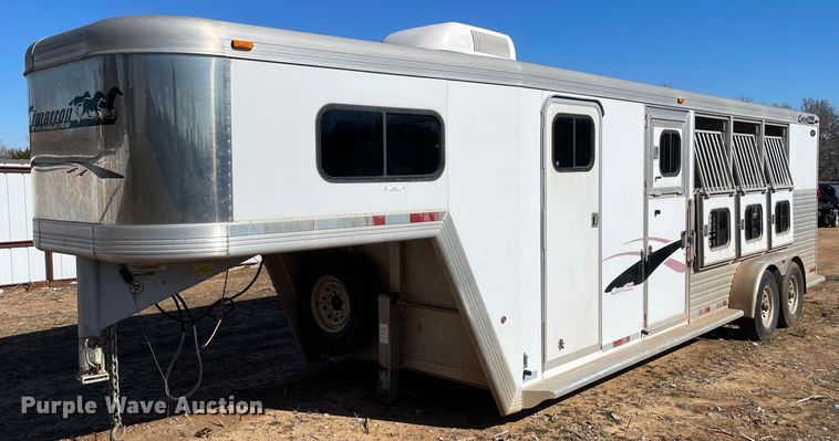 image for item MI9777 2006 Cimarron  livestock trailer