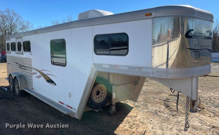 image for item MI9777 2006 Cimarron  livestock trailer