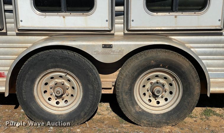 image for item MI9777 2006 Cimarron  livestock trailer