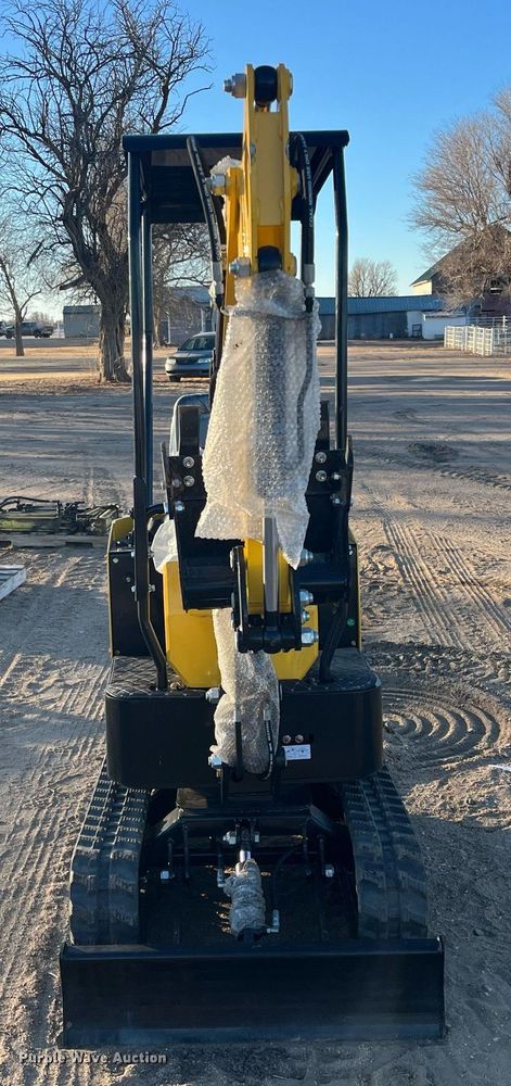 image for item ML9810 2022 Agrotk H12  mini excavator