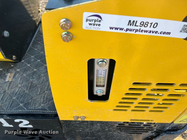 image for item ML9810 2022 Agrotk H12  mini excavator