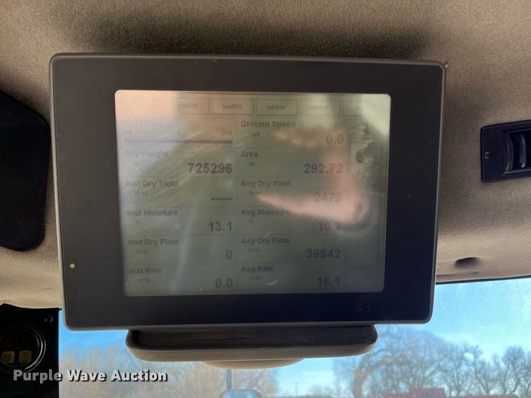 image for item ML9811 2006 Case IH 2388  combine