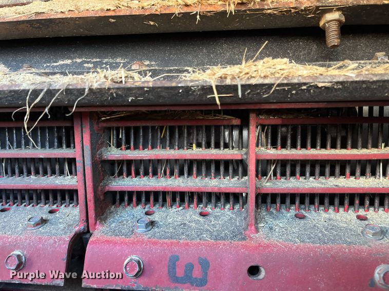 image for item ML9811 2006 Case IH 2388  combine