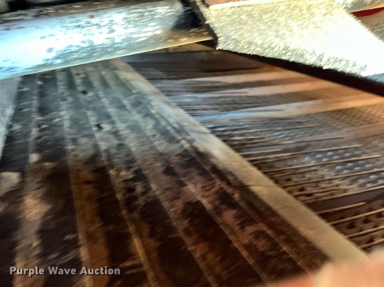 image for item ML9811 2006 Case IH 2388  combine