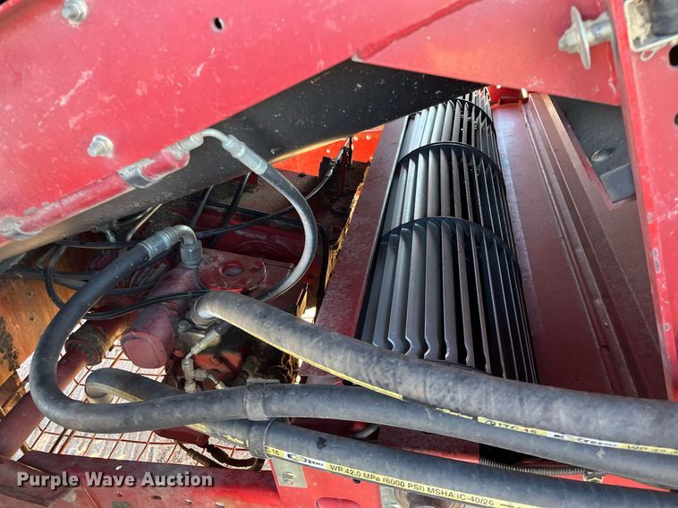 image for item ML9811 2006 Case IH 2388  combine