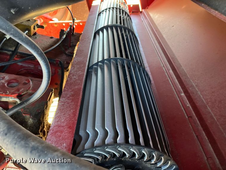 image for item ML9811 2006 Case IH 2388  combine