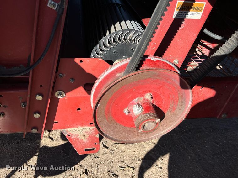 image for item ML9811 2006 Case IH 2388  combine