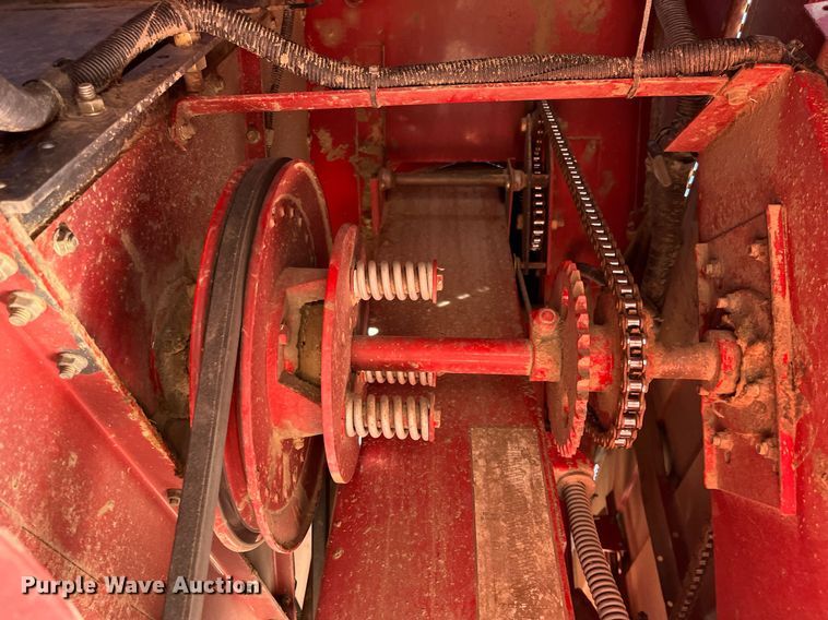 image for item ML9811 2006 Case IH 2388  combine