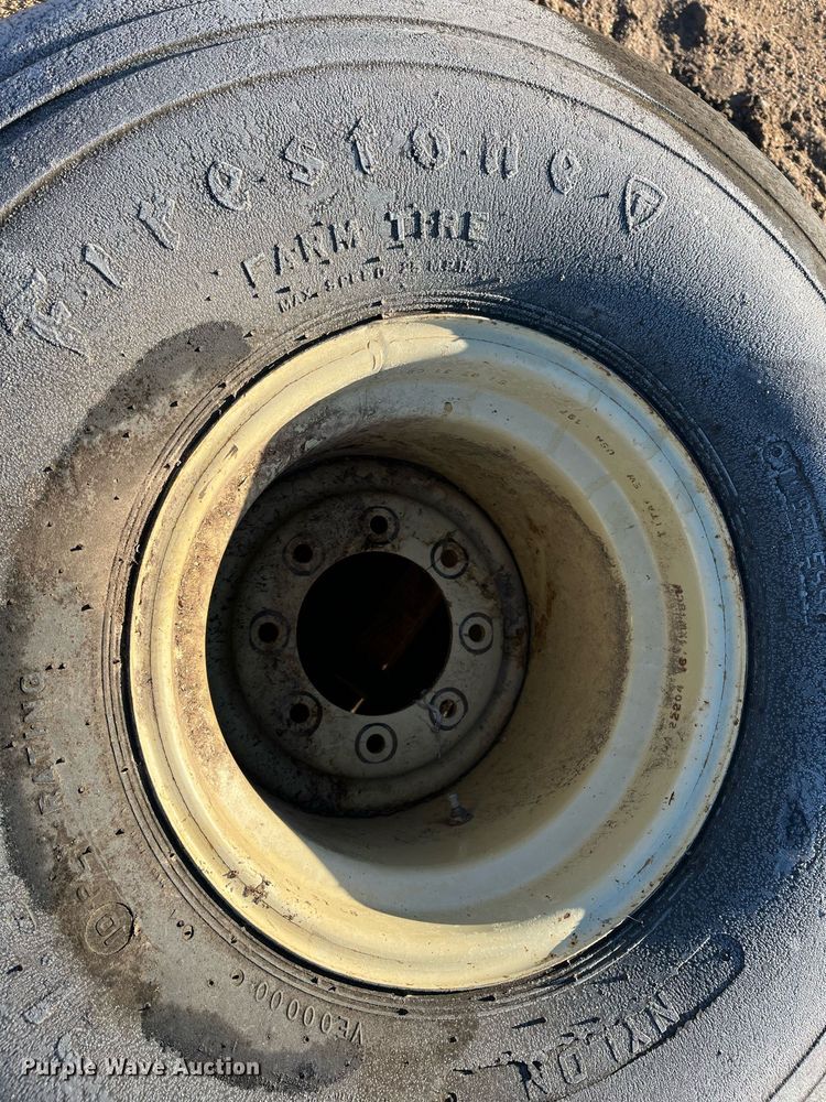 image for item ML9815 21.5L-16.1 tire and wheel