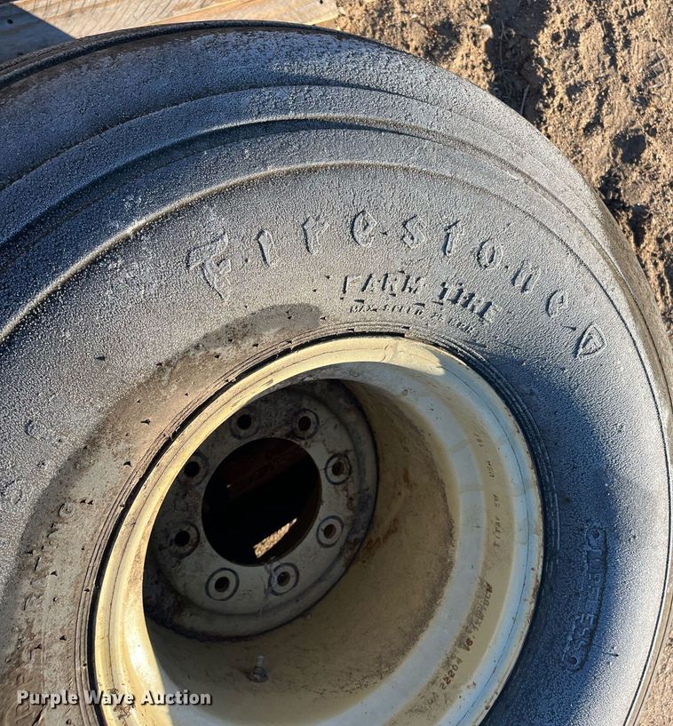 image for item ML9815 21.5L-16.1 tire and wheel