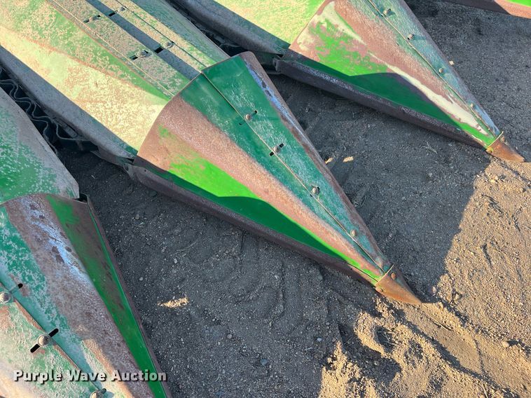 image for item ML9816 John Deere 653A  all-crop head
