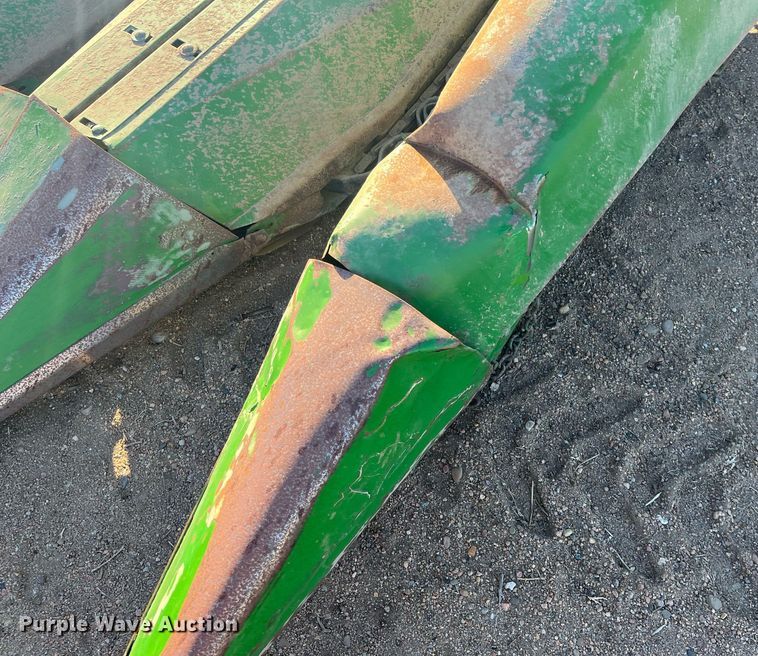 image for item ML9816 John Deere 653A  all-crop head