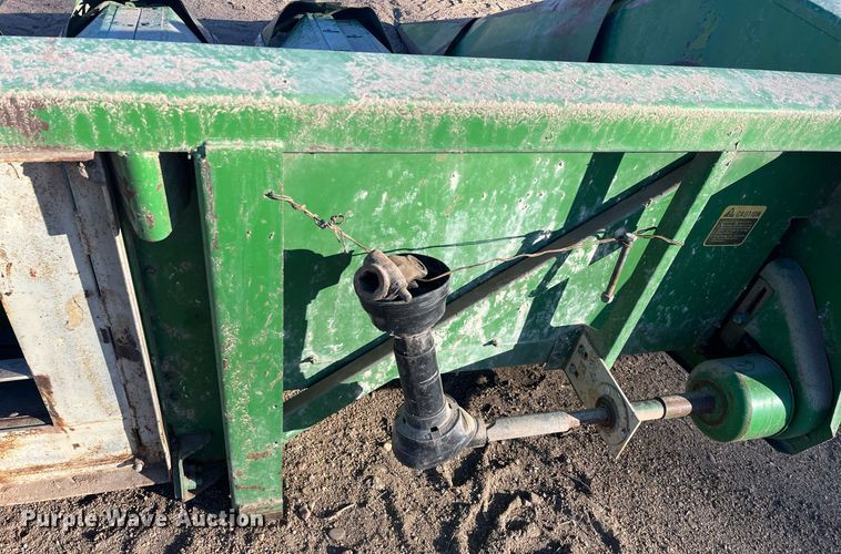 image for item ML9816 John Deere 653A  all-crop head