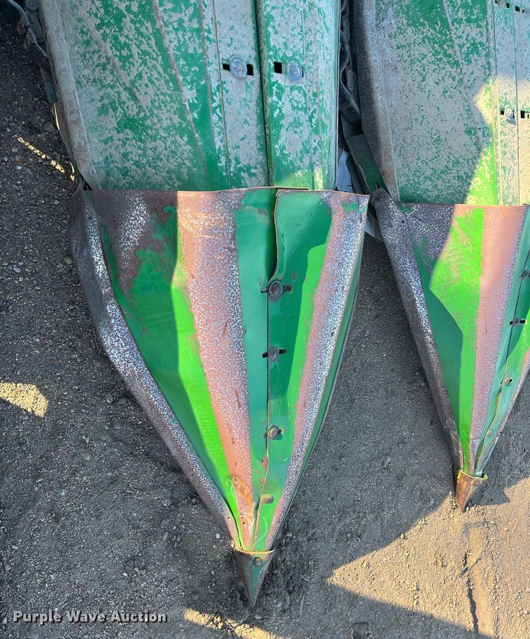 image for item ML9816 John Deere 653A  all-crop head