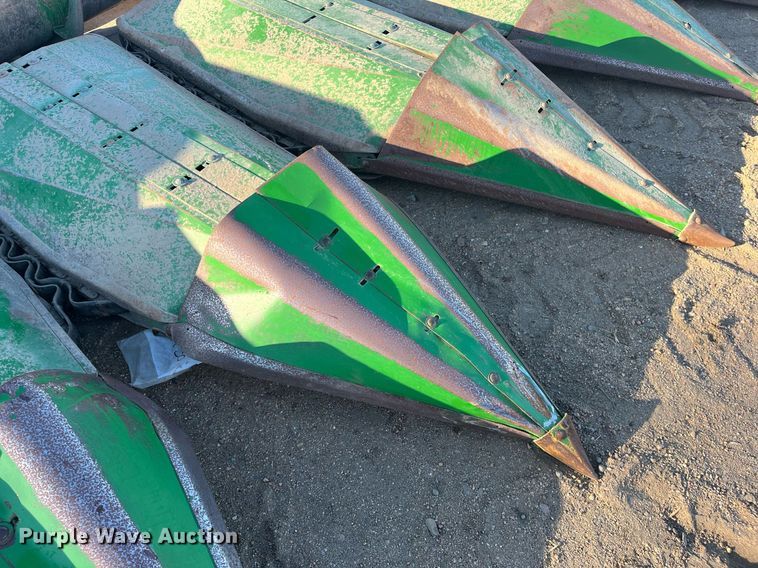 image for item ML9816 John Deere 653A  all-crop head