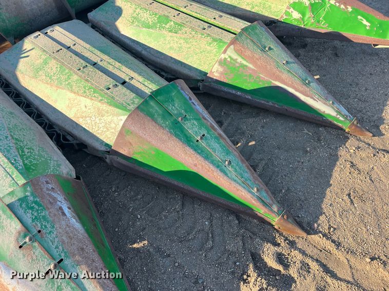 image for item ML9816 John Deere 653A  all-crop head