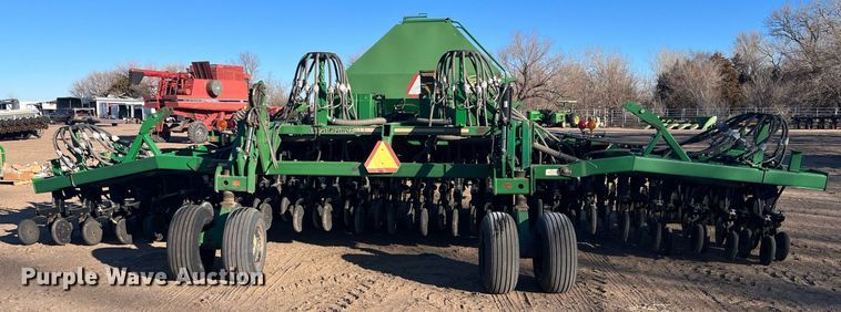 image for item ML9817 Great Plains NTA3010  no-till air seeder