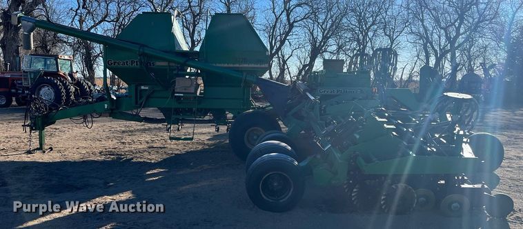 image for item ML9817 Great Plains NTA3010  no-till air seeder