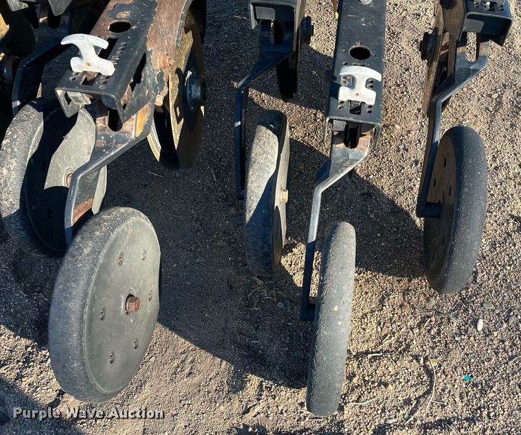 image for item ML9817 Great Plains NTA3010  no-till air seeder