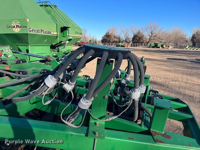 image for item ML9817 Great Plains NTA3010  no-till air seeder