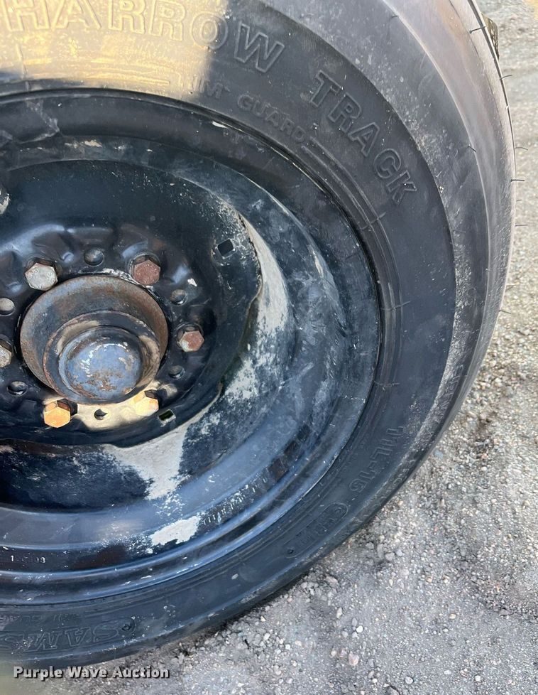 image for item ML9817 Great Plains NTA3010  no-till air seeder