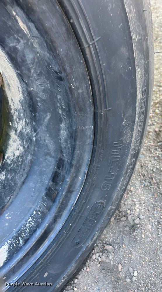 image for item ML9817 Great Plains NTA3010  no-till air seeder