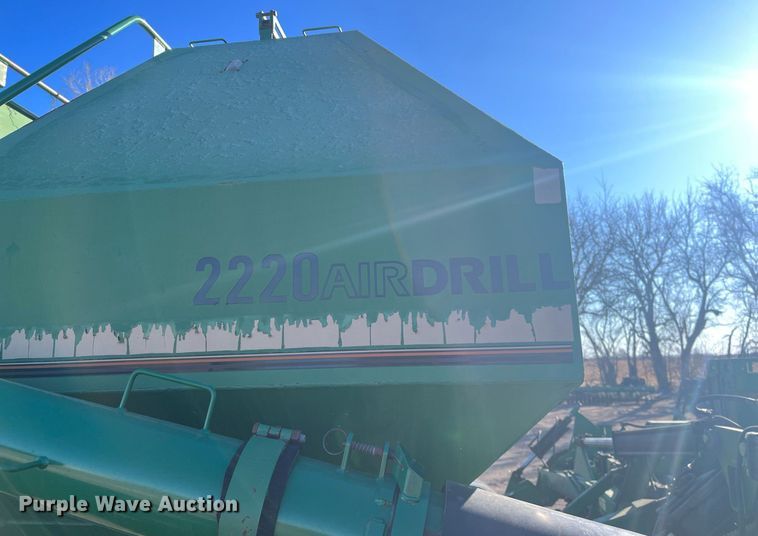 image for item ML9817 Great Plains NTA3010  no-till air seeder