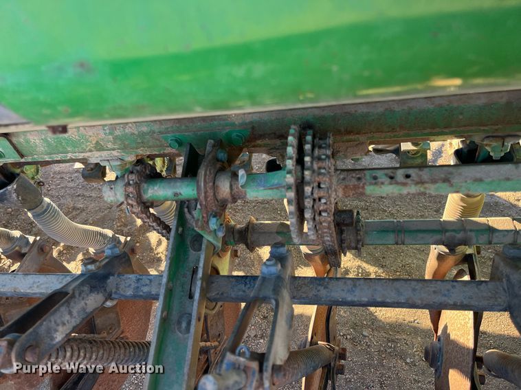 image for item ML9820 John Deere 8300  grain drill