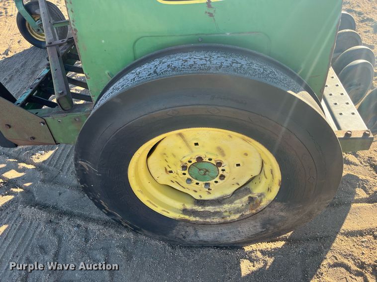 image for item ML9820 John Deere 8300  grain drill