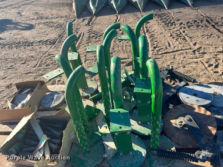 image for item ML9825 Great Plains  air seeder parts